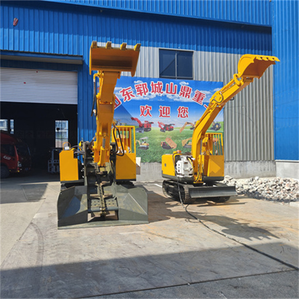 履带扒渣机的特点及用途？